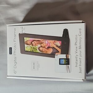 6" digital photo frame